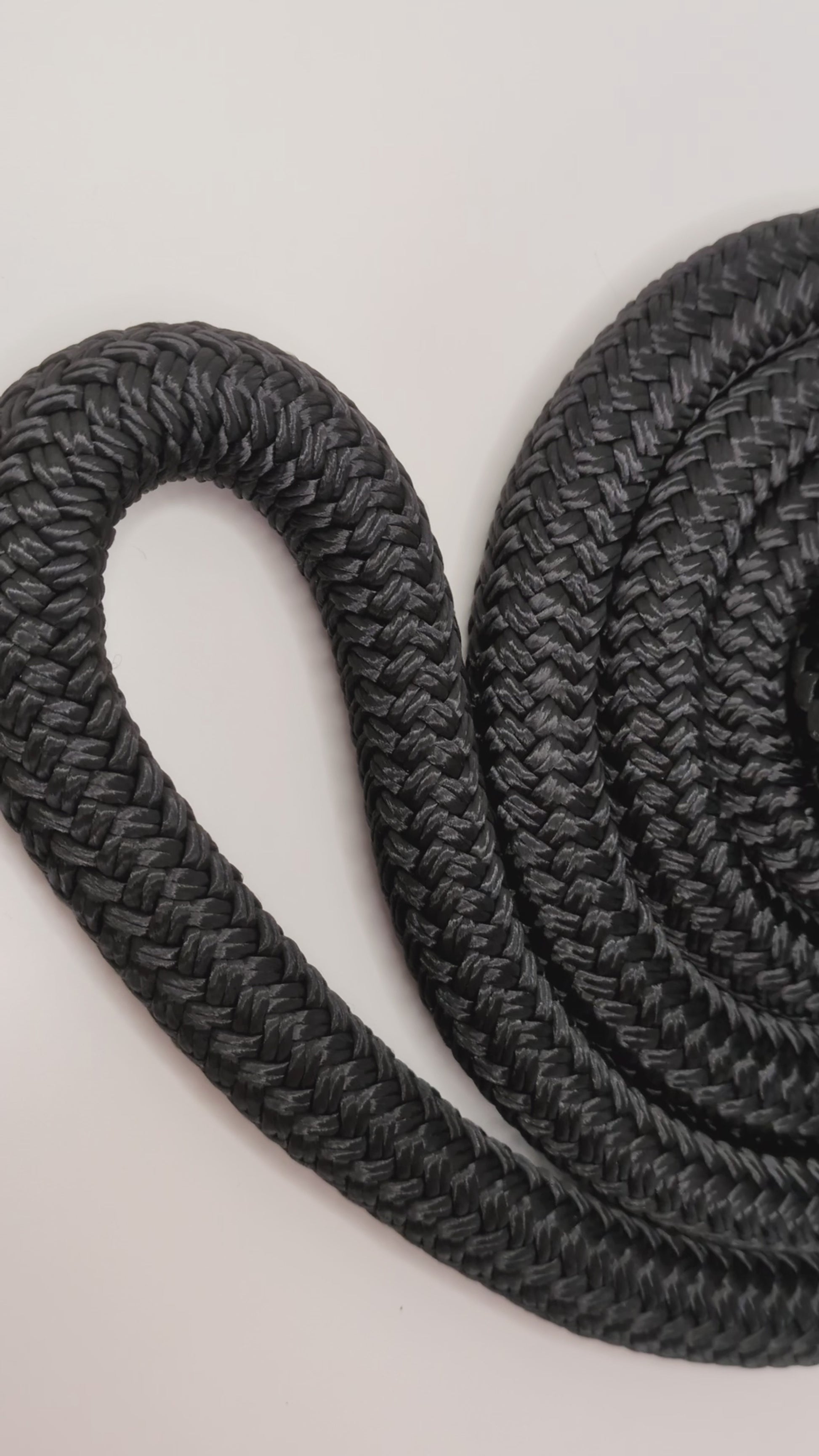 Video of the Elderberry Pulse Black Heavy Rope Flow Rope Made in Canada