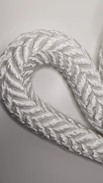 Video of The Baby Beluga White Heavy Rope Flow Rope Made in Canada