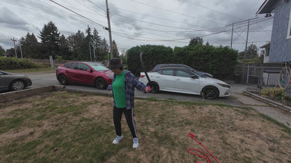 Mary Ann tries out the Elderberry Obsidian Heavy Flow Rope